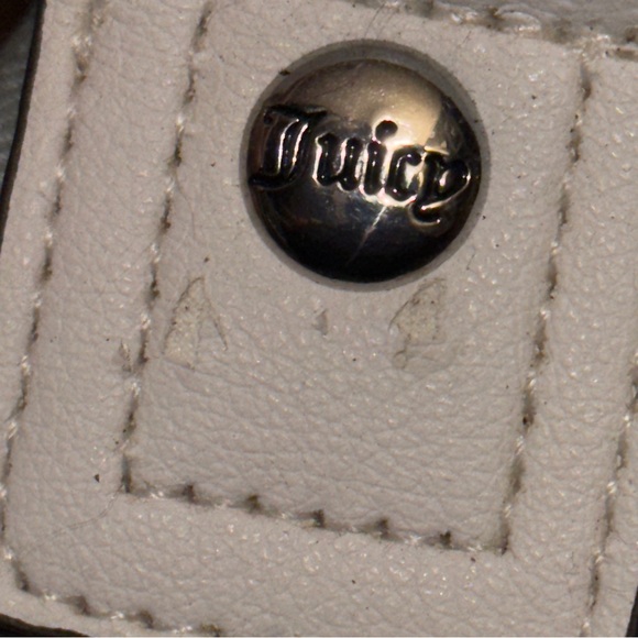 Juicy Couture light wash denim Y2Cute Flap crossbody/hand bag - Picture 6 of 12